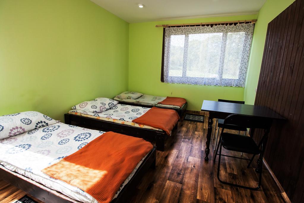 Kremenaros Hostel Ustrzyki Górne Buitenkant foto